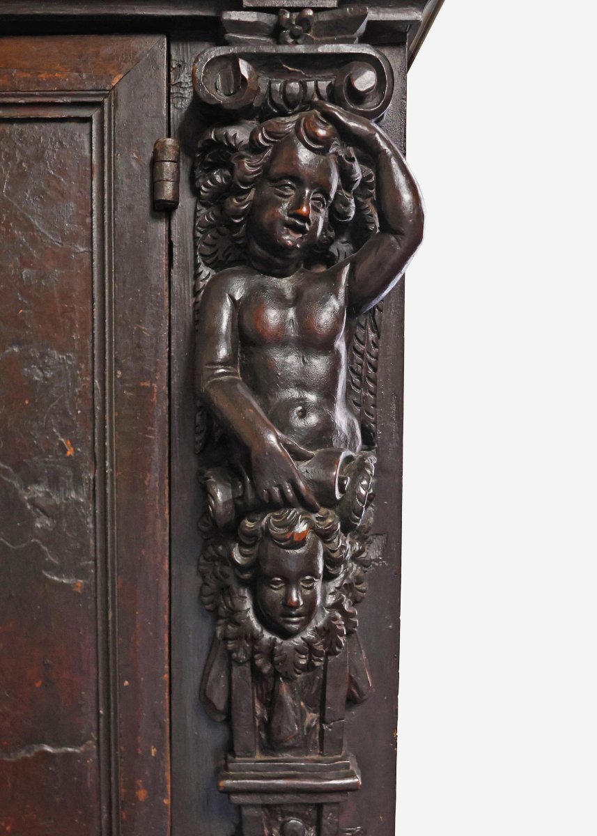 Doppio corpo in legno e radica di noce. Lombardia, XVII secolo-photo-4
