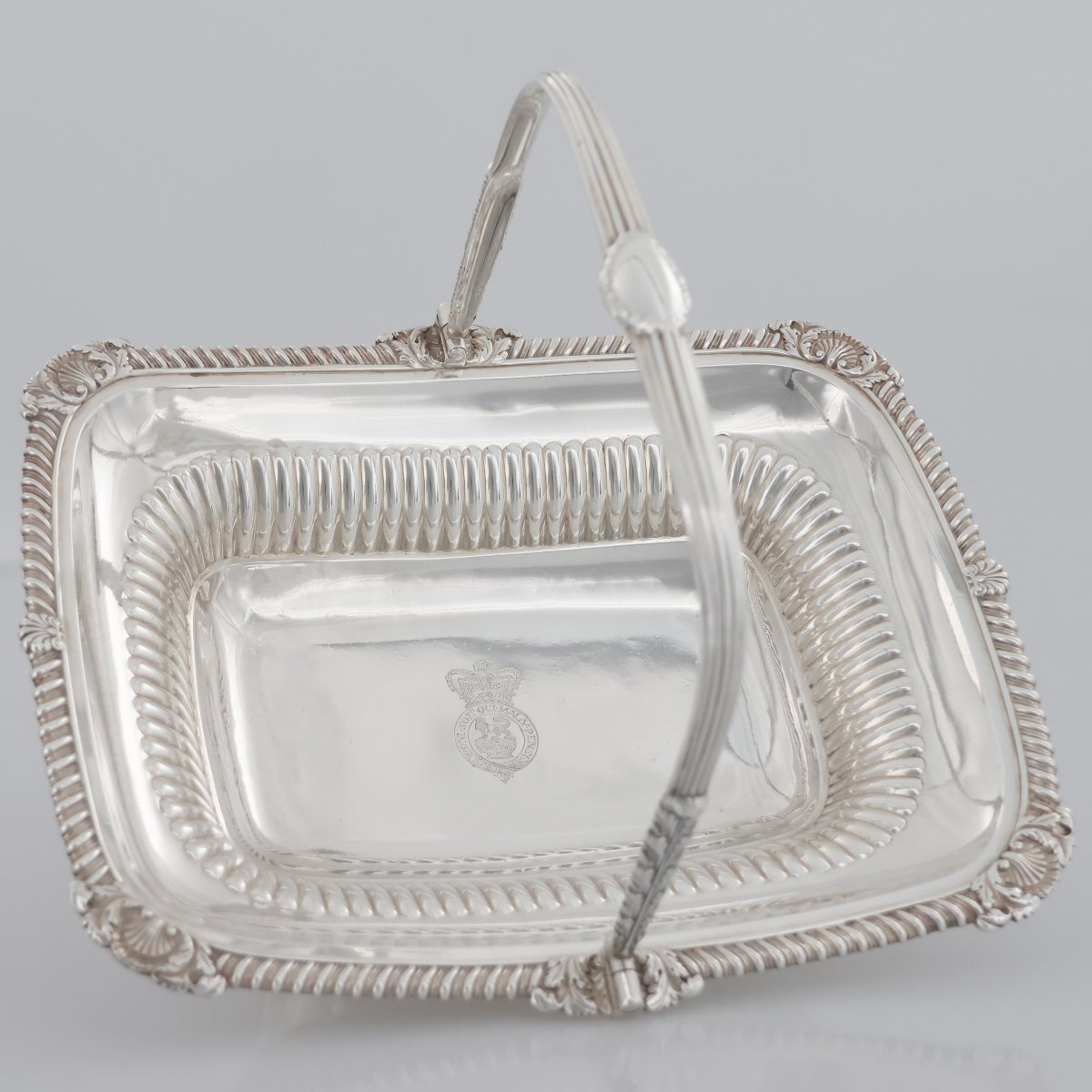 Cesto in argento sterling Giorgio III, Paul Storr, Londra, 1818-photo-4