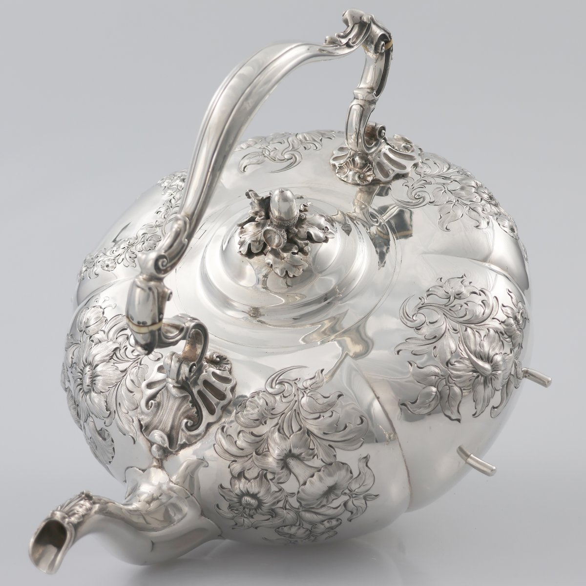 Bollitore in argento sterling Guglielmo IV, Paul Storr for Storr & Mortimer, Londra, 1837-photo-3