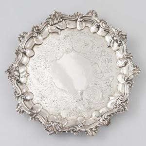 Salver in argento sterling Giorgio IV, Paul Storr, Londra, 1828