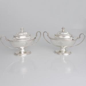 Coppia di zuccheriere con coperchi in argento sterling Giorgio III, Thomas Chawner, Londra 1783