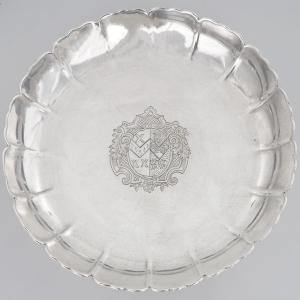 Salver in argento Britannia Giorgio I, Paul de Lamerie, Londra, 1717