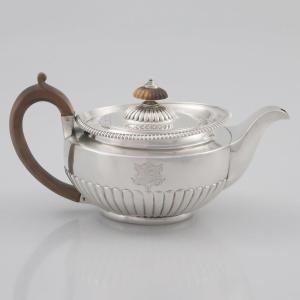 Teiera in argento sterling Giorgio III, Paul Storr, Londra, 1814