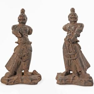 Coppia di guardiani in pietra, Cina, tardo periodo Dinastia Ming o inizio Dinastia Qing