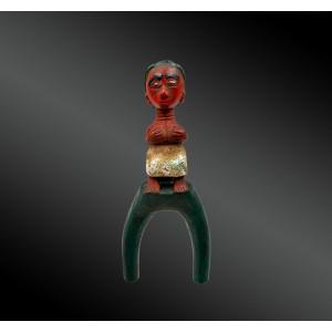 Slingshot - Baoulé Culture, Ivory Coast - First Half Of The 20th Century