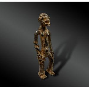 Female Statuette - West Africa - First Half Of The 20th Century 