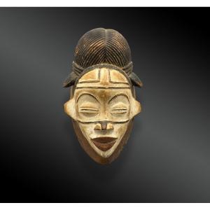 Anthropomorphic Okuyi Mask Punu Culture, South Gabon