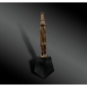 Ancestor Statuette - Sepik Culture, East Sepik (province), Papua New Guinea - Circa 1900