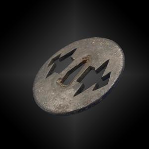 Tsuba Nagamaru Gata. Japan – Edo Period (1606 – 1868)