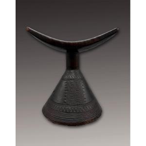 Neck Support - Oromo?, Namibia - First Half Of The 20th Century 