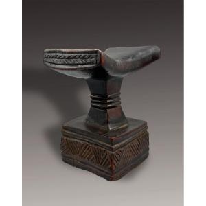 Neck Support - Bena Lulua, Zaire - Late 19th – Early 20th Century