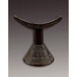 Neck Support - Gurage Sebatbet, Ethiopia - First Half Of The 20th Century 