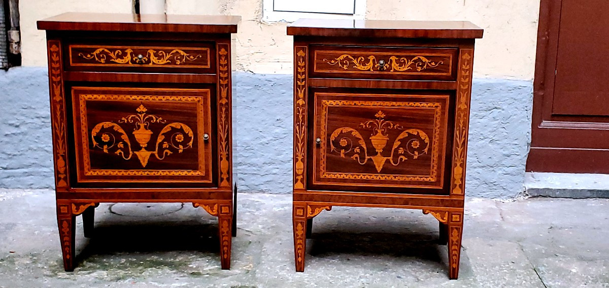 2 comodini in stile Luigi XVI, manifattura Lombarda