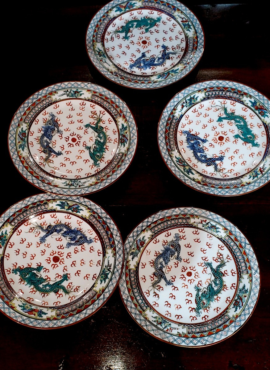 5 piatti ciinesi con dragoni , epoca prima metà 1900 