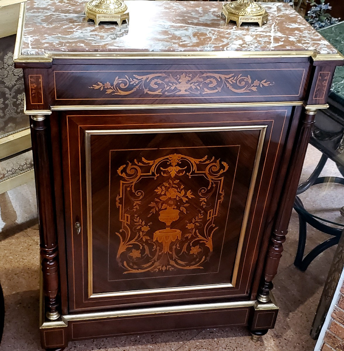 Credenza Napoleone III  in palissandro manifattura Francese epoca 1860 
