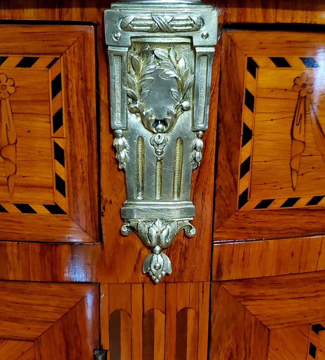 Mobile mezza luna  Napoleone III in legno  rosa , palissandro chiaro -photo-4