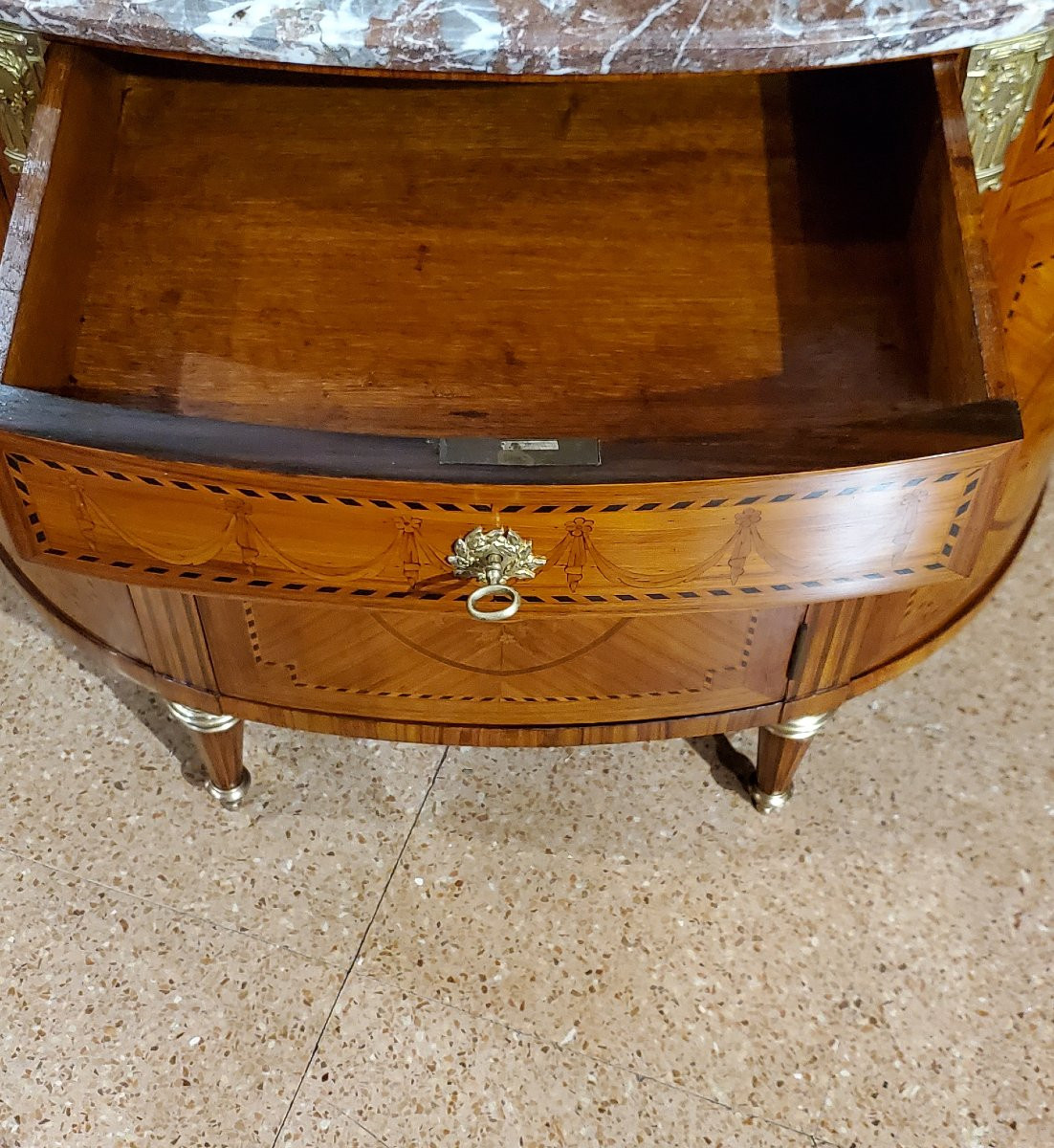 Mobile mezza luna  Napoleone III in legno  rosa , palissandro chiaro -photo-6
