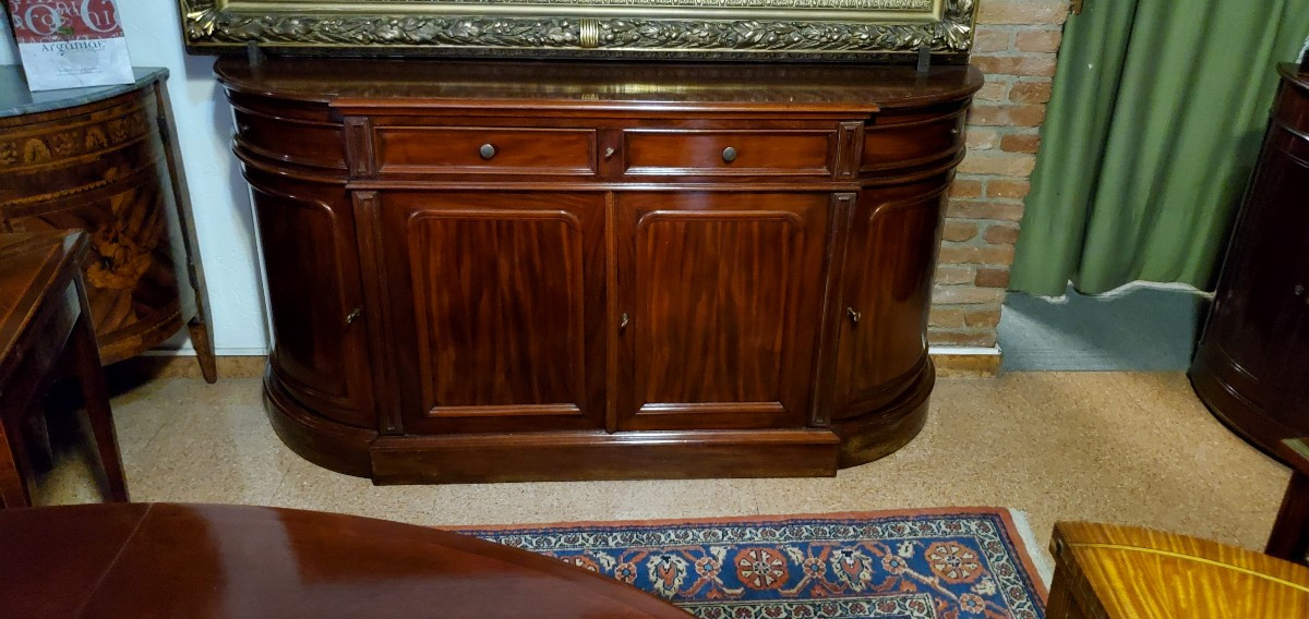 Antica credenza Luigi Filippo epoca 1850 (circa) in legno di mogano cubano.