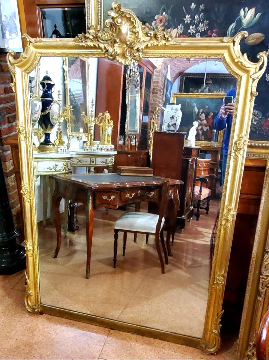 Specchiera Luigi Filippo  con cornice in legno dorato 18 kt manifattura Francese 