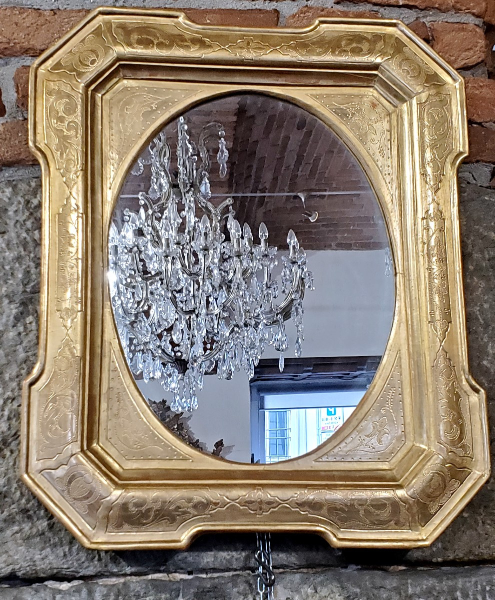 Specchiera   Luigi Filippo epoca 1850 manifattura Francese  in legno con doratura originale  