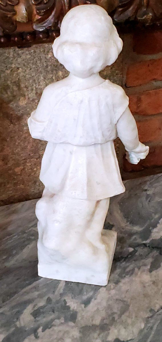 Antica scultura in marmo bianco  raffigurante bambina con fiori in mano ,epoca 1850 -photo-5