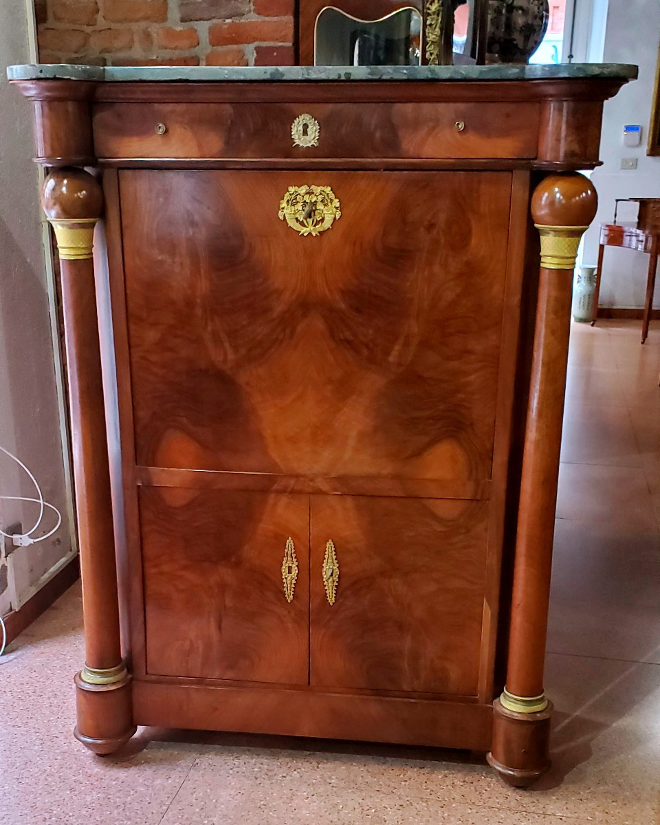 Antico Secretaire epoca primo Impero (1804 -1814) in legno di Noce con serratura tipo cassafort