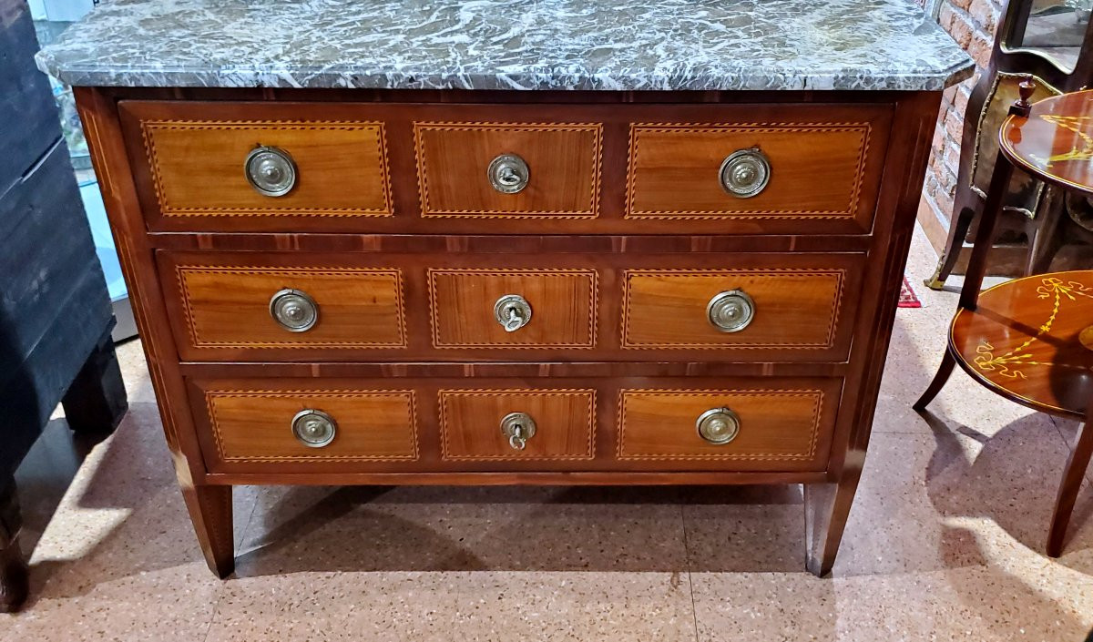 Antico Cassettone epoca Luigi XVI (1774-1792) in legno di noce-photo-1