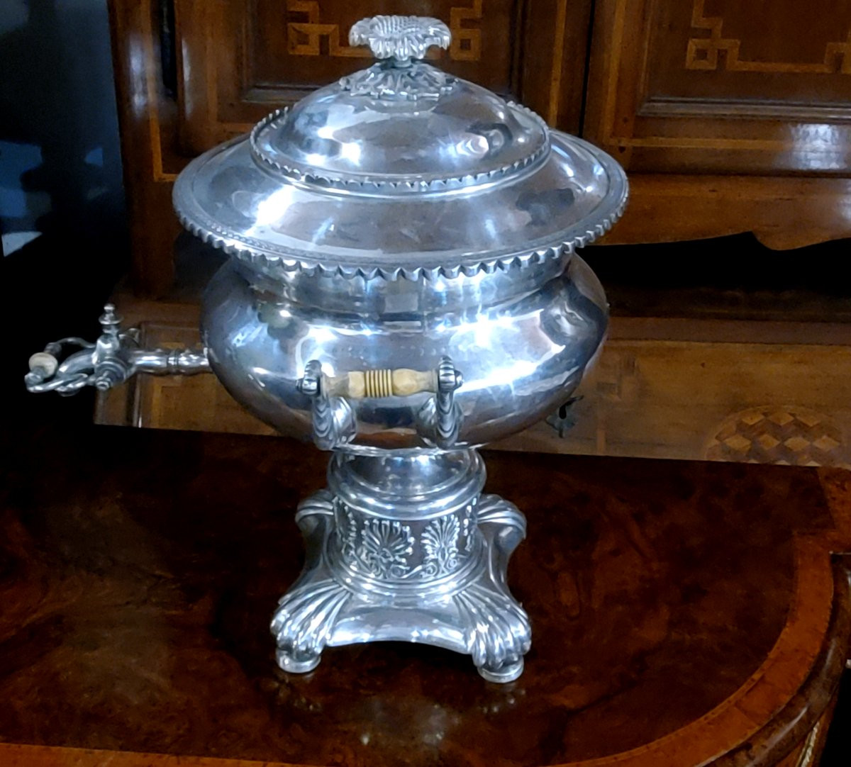 Antico Samovar manifatrtura Inglese epoca 1840(circa) in sheffield (placcato argento)-photo-5
