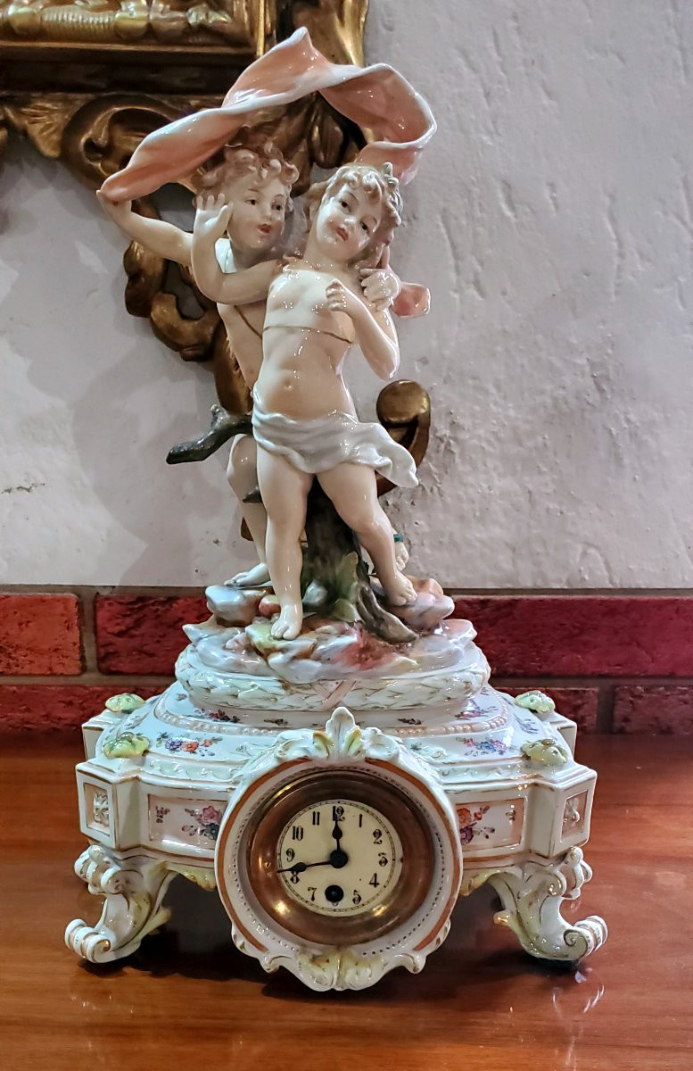 Antico orologio in porcellana ,manifattura tedesca ,epoca seconda metà 1800-photo-2