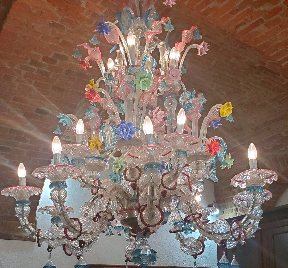  Lampadario  di Murano Venezia  alto 180 cm ,largo 140 cm  -photo-1