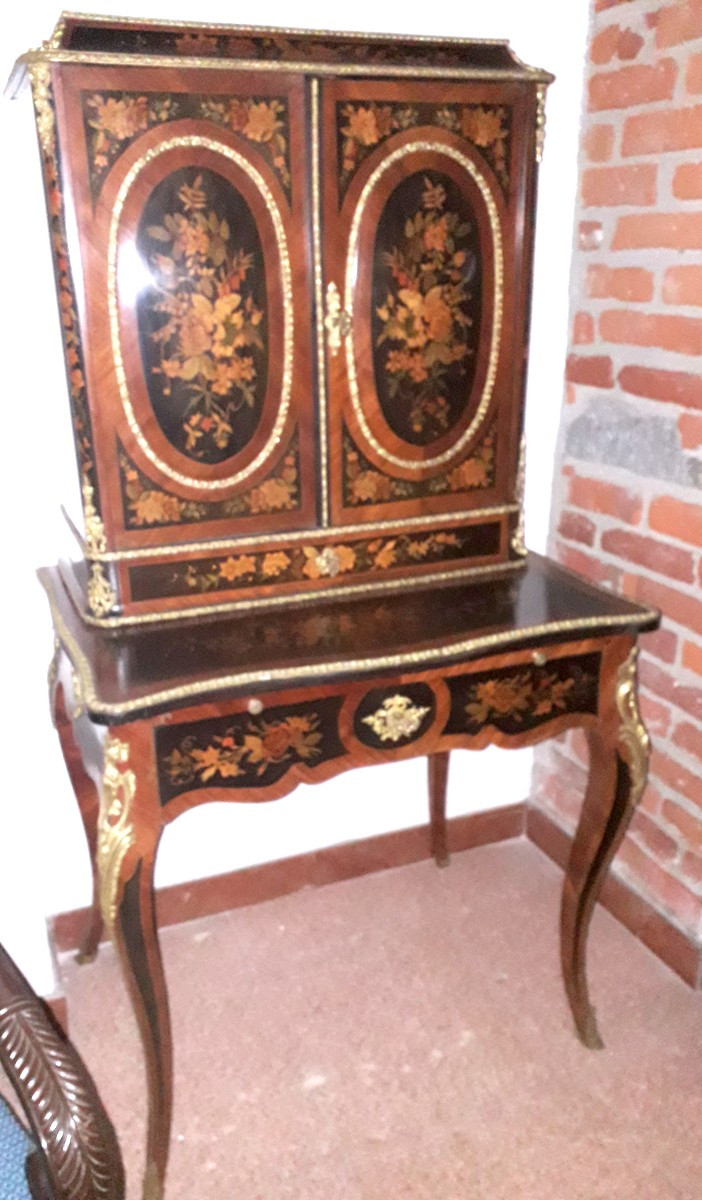 Consolle con alzata ,chiamata dai Francesi  bon Bonheur du Jour , epoca Napoleone III in ebano 