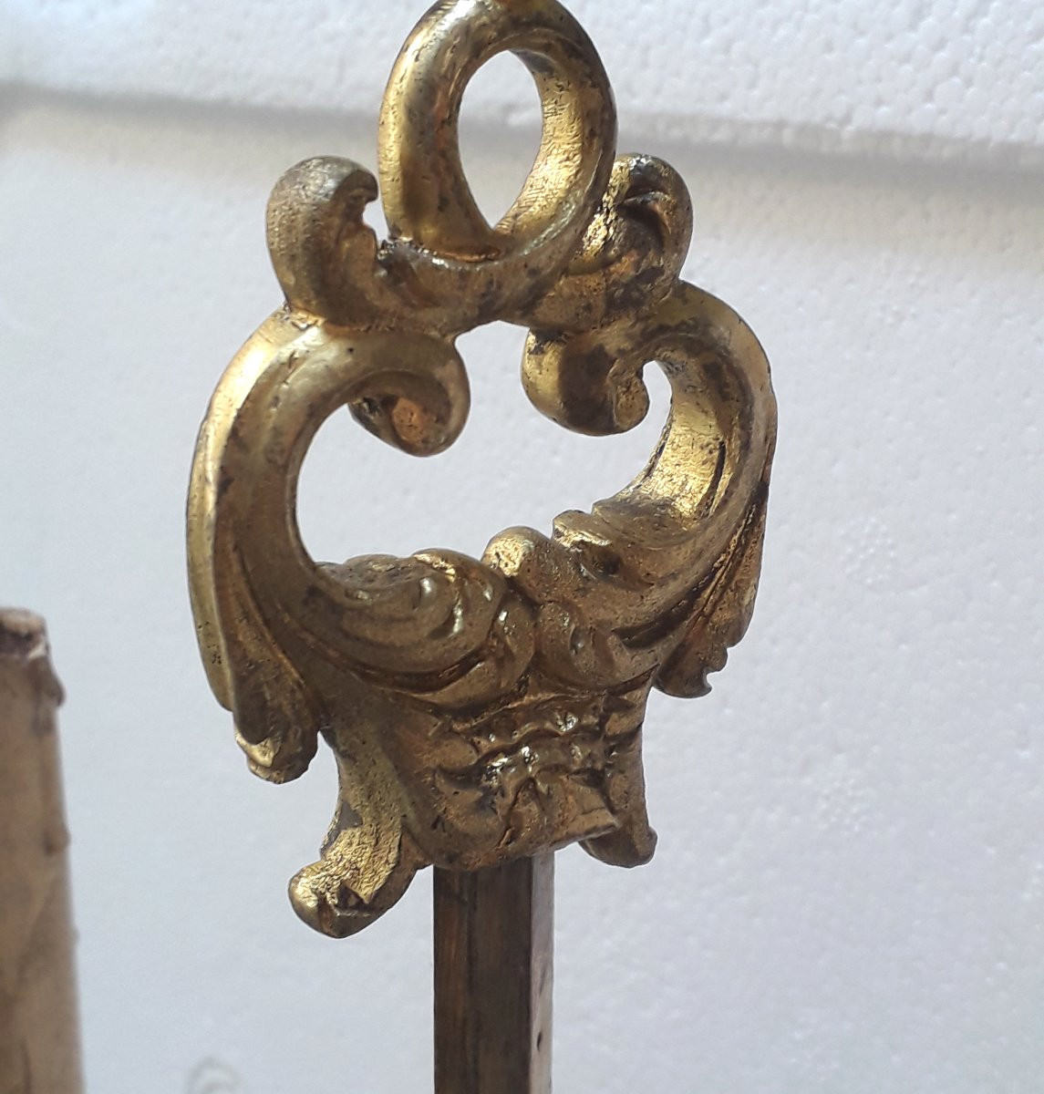 Candelabro Napoleone III epoca 1860 in bronzo cesellato e dorato .-photo-4