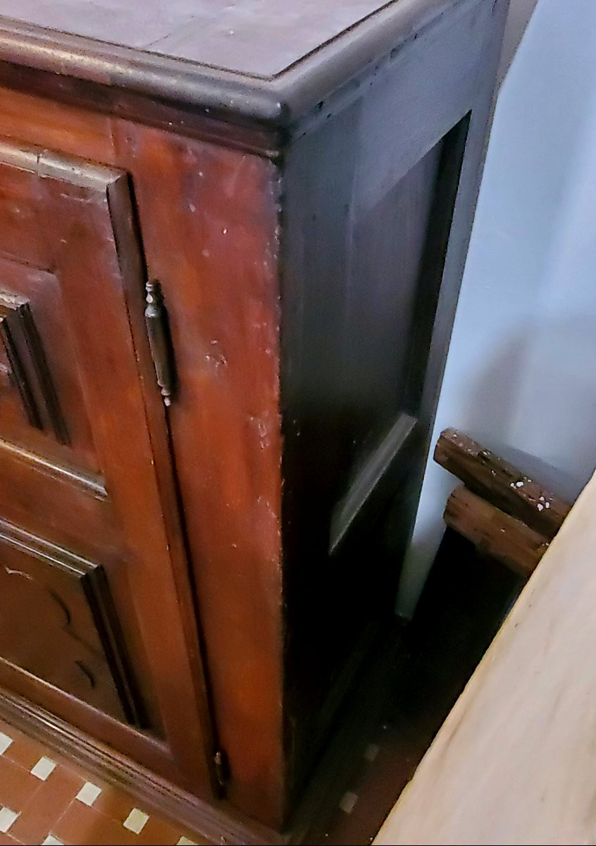 Antica credenza in legno di noce ,fine 1700 ,di manifattura Italia del nord .-photo-4