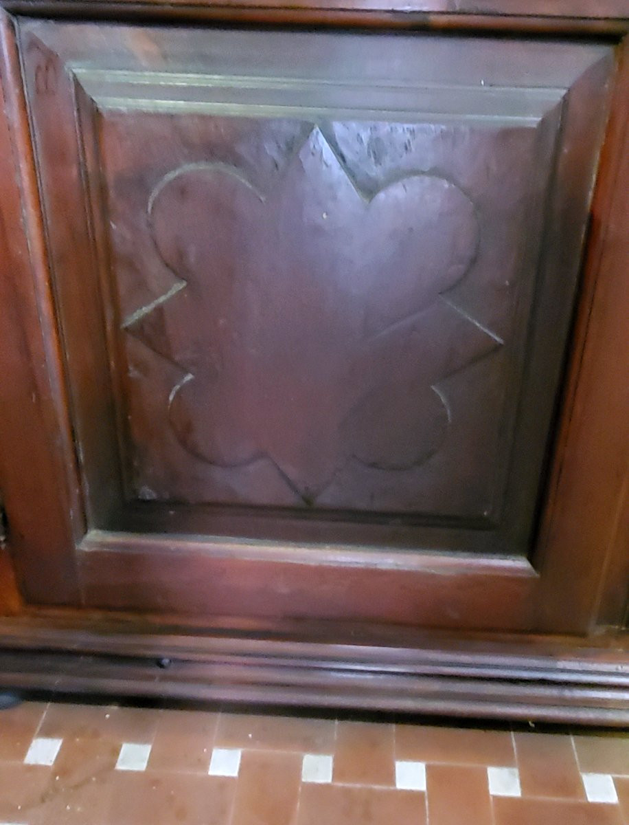 Antica credenza in legno di noce ,fine 1700 ,di manifattura Italia del nord .-photo-4