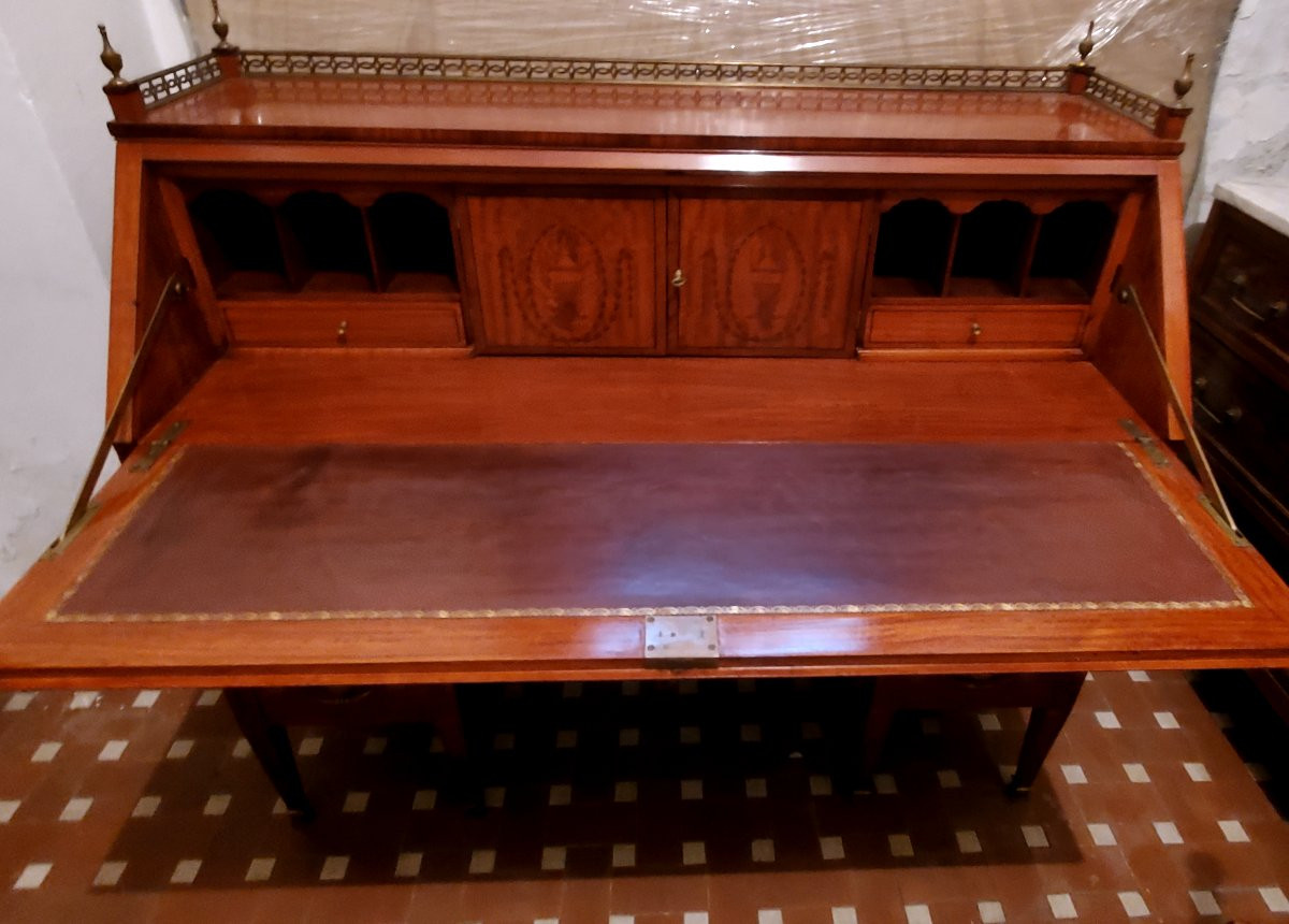 Antica ribalta Vittoriana di manifattura Inglese in legno di Satinwood .-photo-1