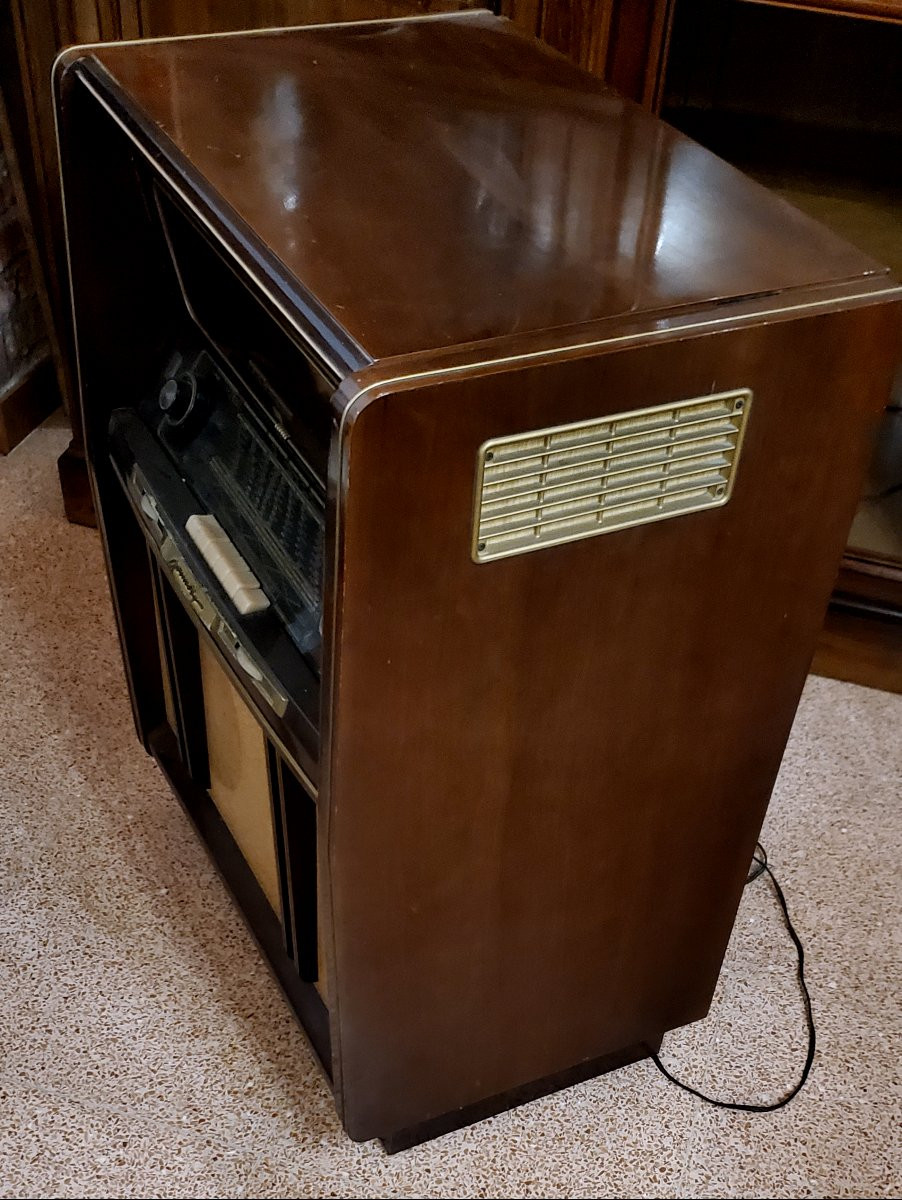 Radio anni 50 marca Grundig, con giradischi-photo-1