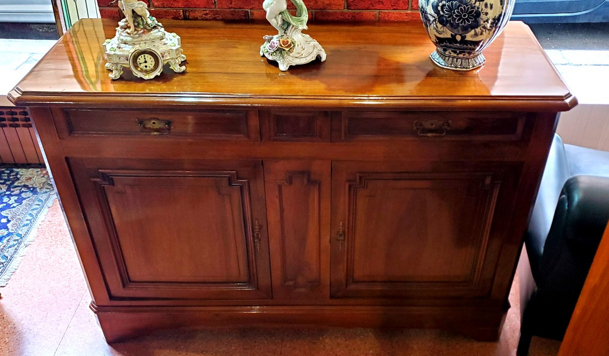Antica Credenza epoca Luigi Filippo in legno di noce ,di manifattura Francese 