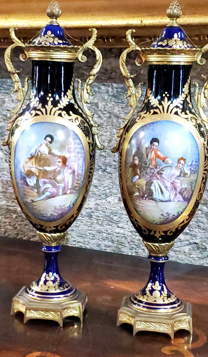 2 Antichi vasi in porcellana blu cobalto  timbrati manifattura di  Sevres-photo-4