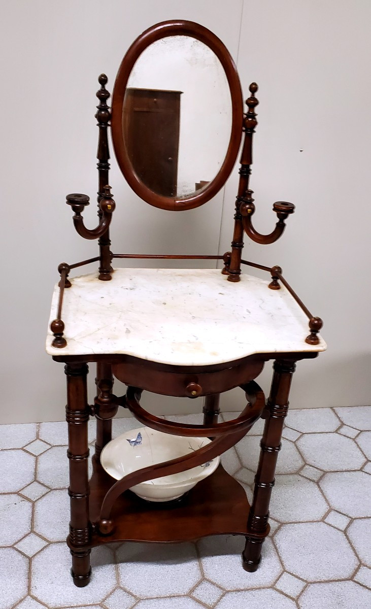 Antica toeletta  Luigi Filippo in legno di noce ,di manifattura Piemontese