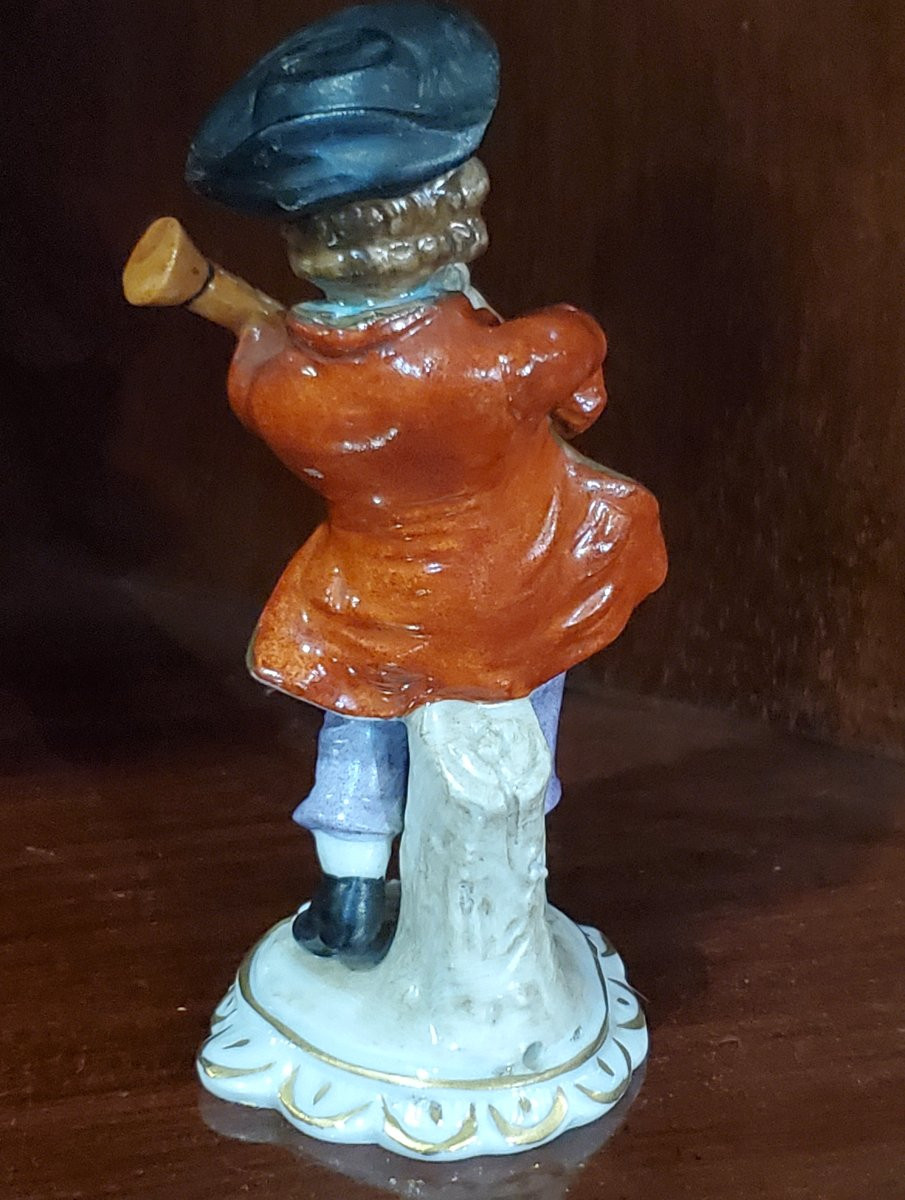 Statuina in porcellana epoca fine 1800 della manifattura Tedesca  di :Sitzendorf (Turingia) -photo-4