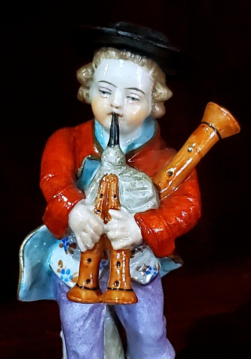 Statuina in porcellana epoca fine 1800 della manifattura Tedesca  di :Sitzendorf (Turingia) -photo-6