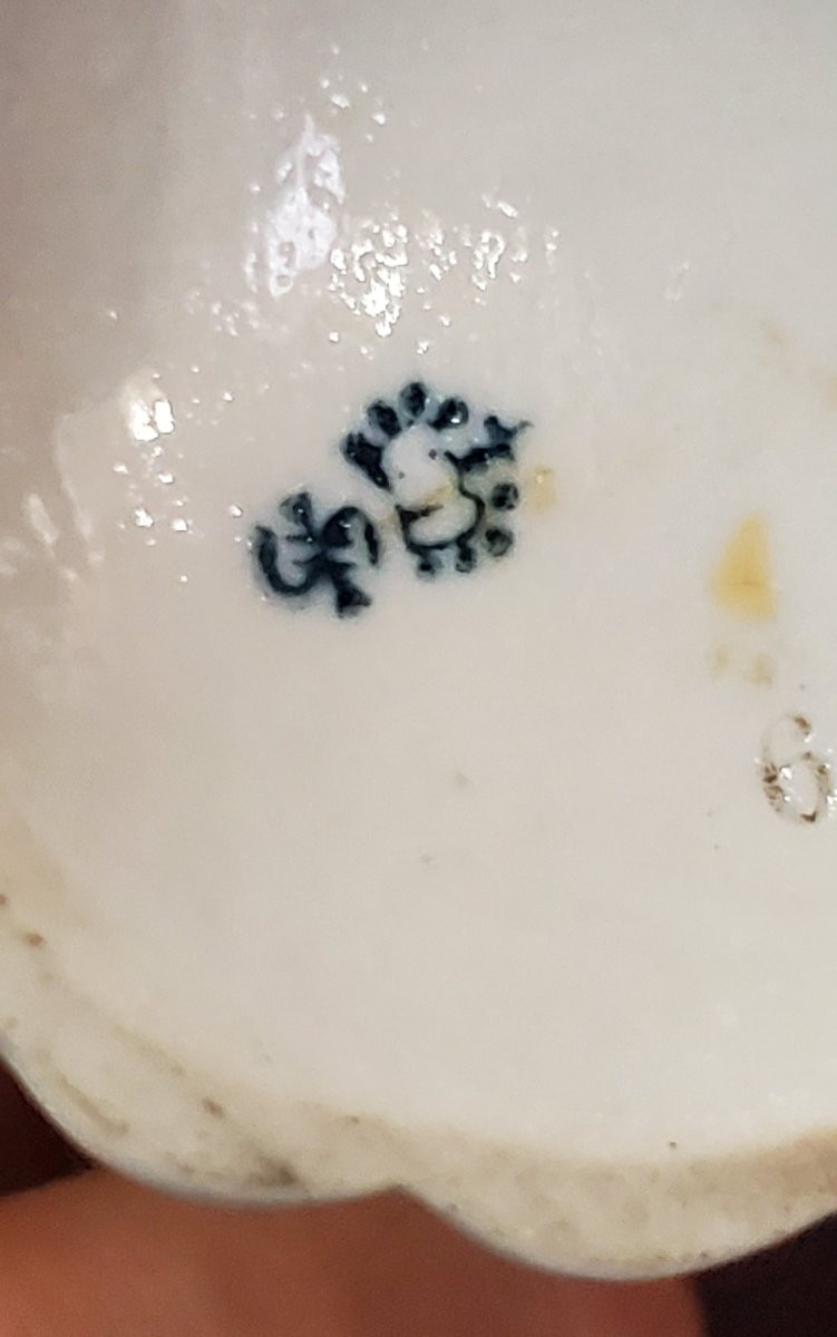 Statuina in porcellana epoca fine 1800 della manifattura Tedesca  di :Sitzendorf (Turingia) -photo-8