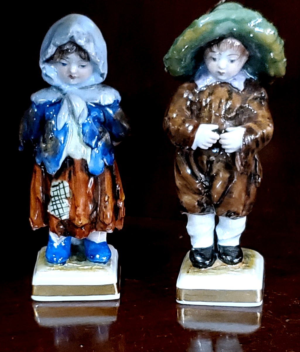 2 statuette in porcellana di Capodimonte (Napoli)