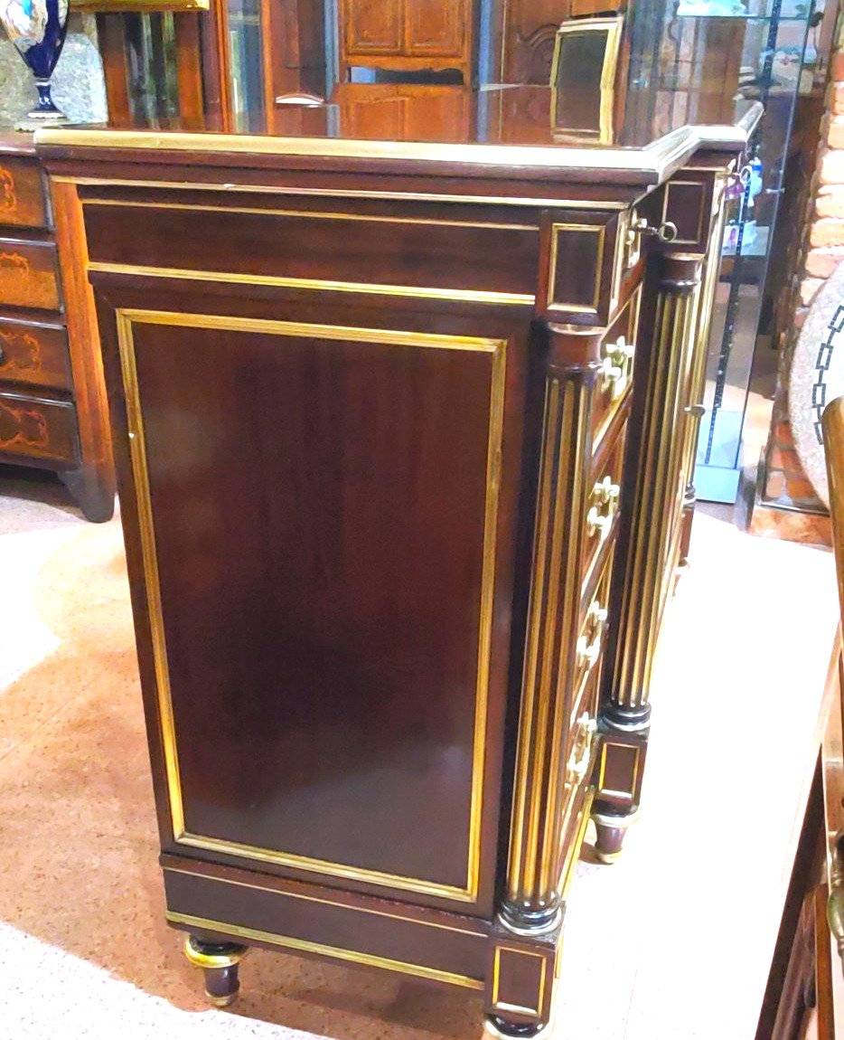 Antica credenza Napoleone III ,di manifattura Francese ,in legno di mogano .-photo-4