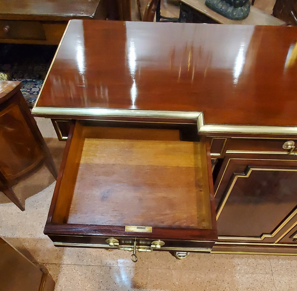 Antica credenza Napoleone III ,di manifattura Francese ,in legno di mogano .-photo-4