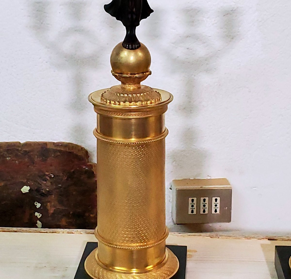 Due antichi candelieri a 3 fiamme  in bronzo dorato 18kt -photo-2