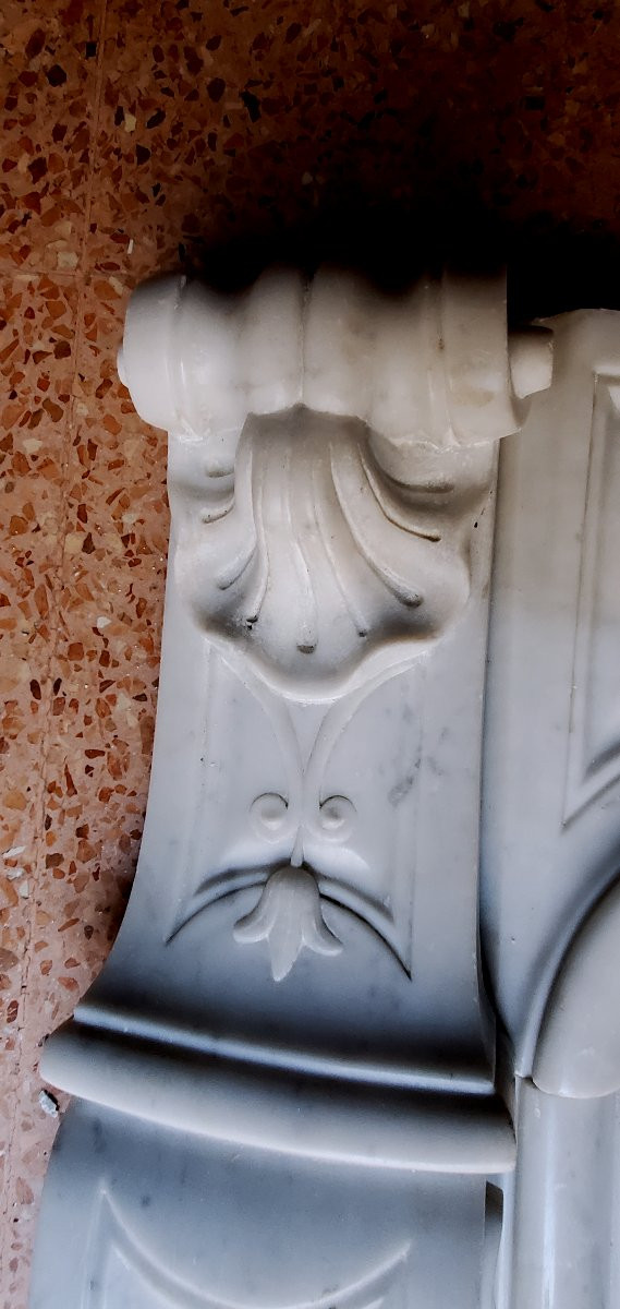 Antico camino in marmo bianco di Carrara epoca 1850/60 , riccamente scolpito -photo-5