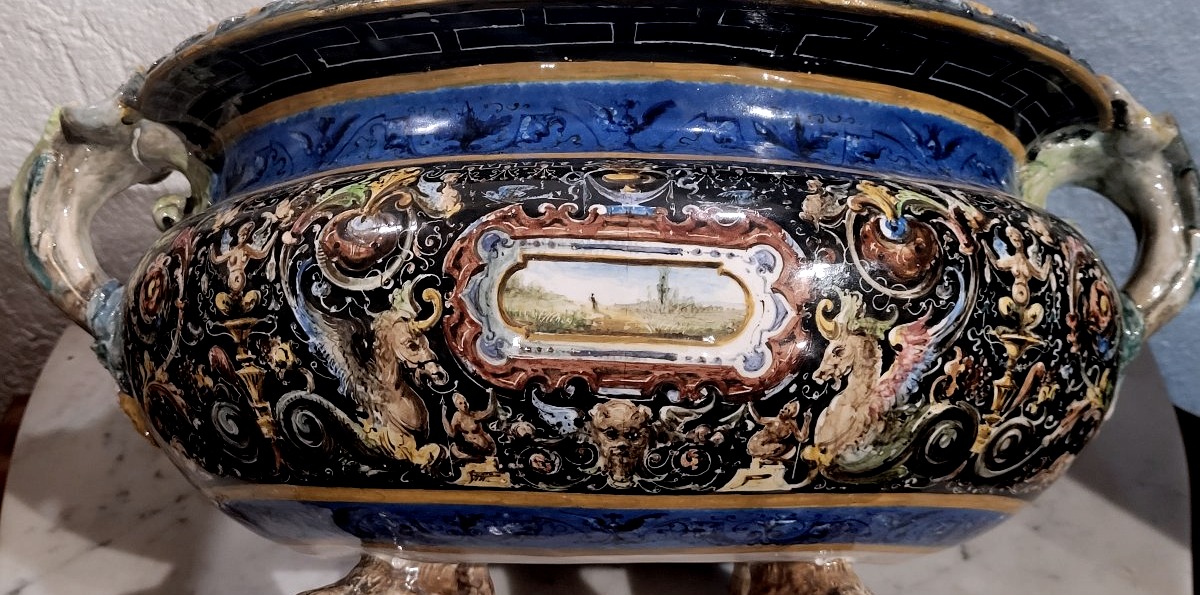 Grande centrotavola in maiolica policroma di Faenza – manifattura Farina, primo Novecento-photo-1