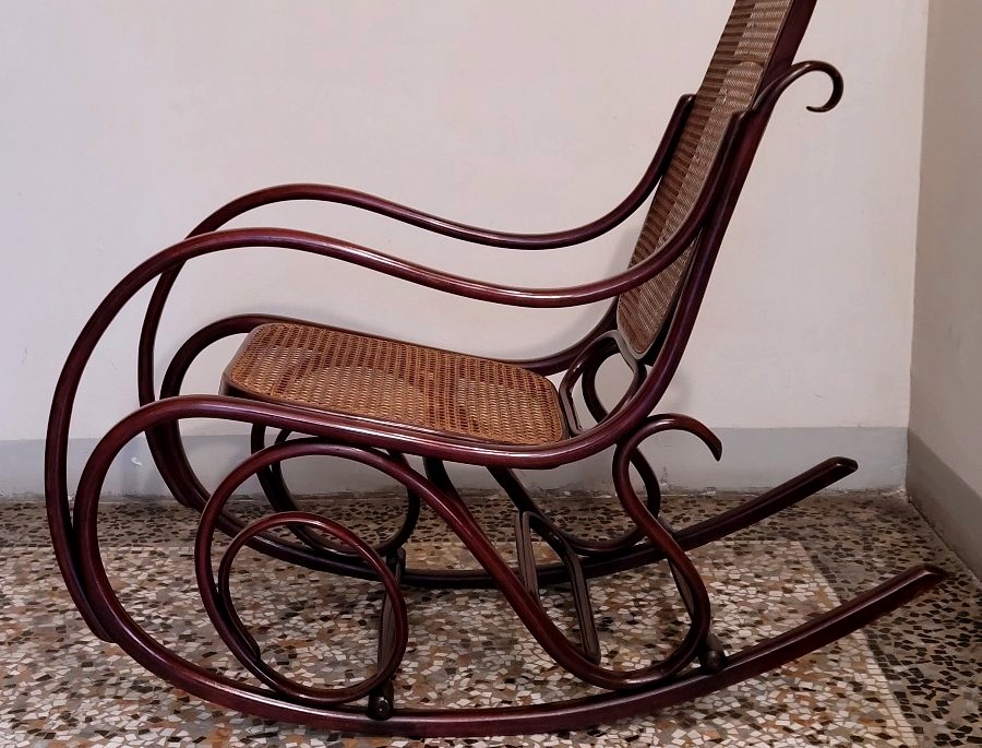 Antica poltrona a dondolo Thonet n. 825 – Vienna, fine XIX secolo-photo-4