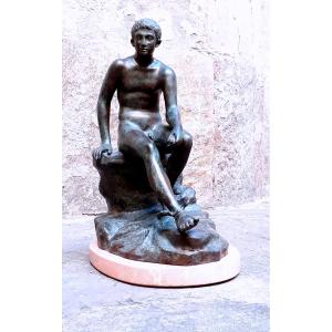 Scultura in bronzo raffigurante Mercurio seduto (messaggero degli dei, figlio di Giove) 